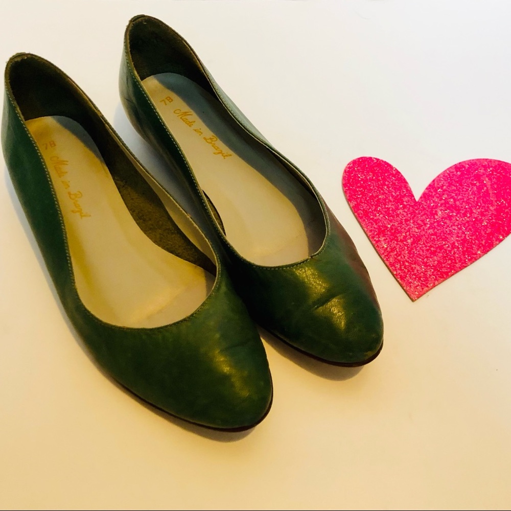 📦MADE IN BRAZIL-green beautiful slip on flats.